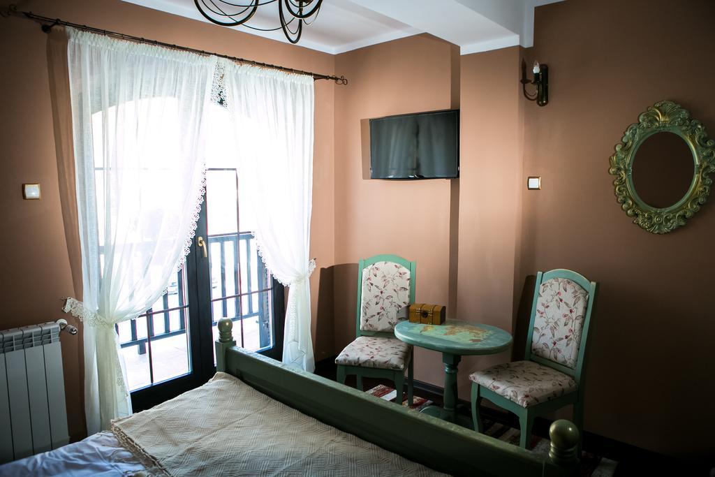 Luisenthal Conac Villa ฟุนดูโมลโดเว ภายนอก รูปภาพ